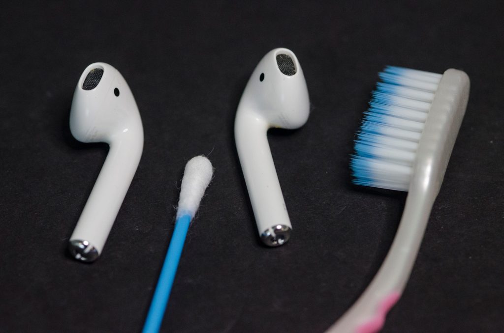 How To Clean AirPods, AirPods Pro & Case And Make Them Last Longer