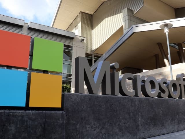 Microsoft records soaring quarterly earnings