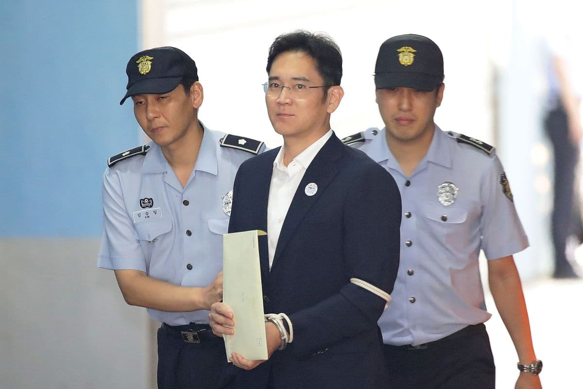 Samsung chief sentenced to jail