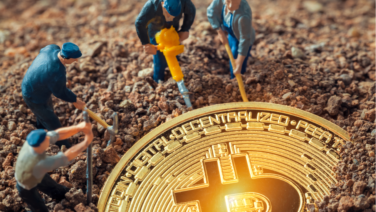 Bitcoin mining cryptocurrency miners Smart Way To buy Bitcoin