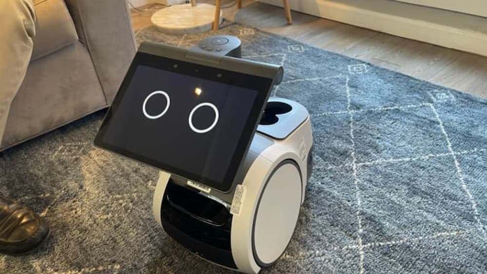 Amazon’s Home Robot, Astro Can Watch Over Your Home As Security Dog