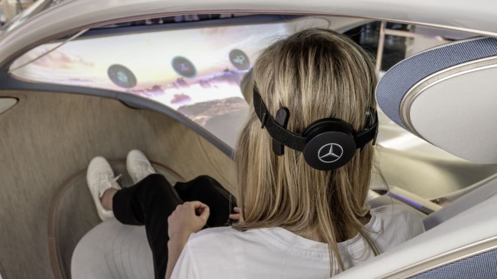 Mercedes Benz Futuristic Cars You Can Drive With Just Your Mind (Photo: Mercedes-Benz)