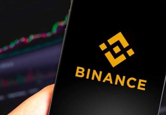 Binance hacked, Binance crashed crypto stolen, Scammers, Binance About Disabling Crypto Wallet, Asks Investors To Transfer Coins, Binance