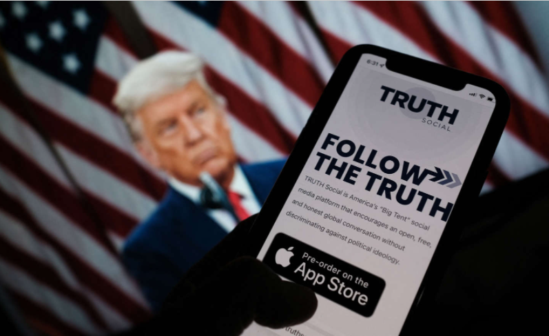 Thousands Sign Up For Trump's Truth Social App