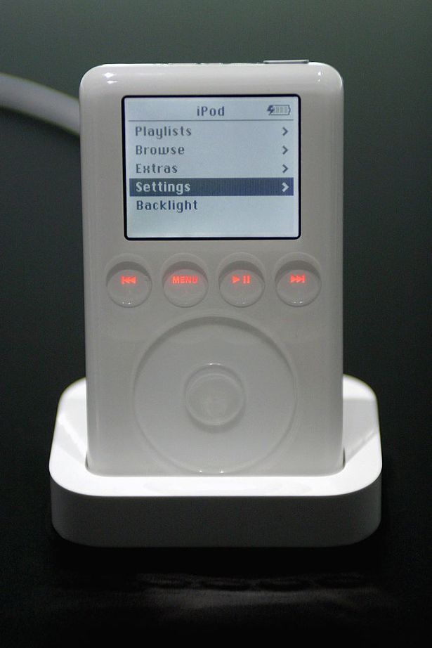 Apple Stops Producing Music Player iPod After 21yrs