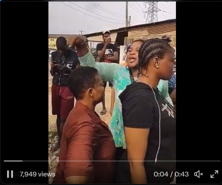 INEC #BVAS Machine Allegedly Tampered With As Females Appearing As Males